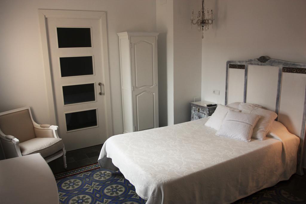 Hotel El Xalet Sitges Room photo